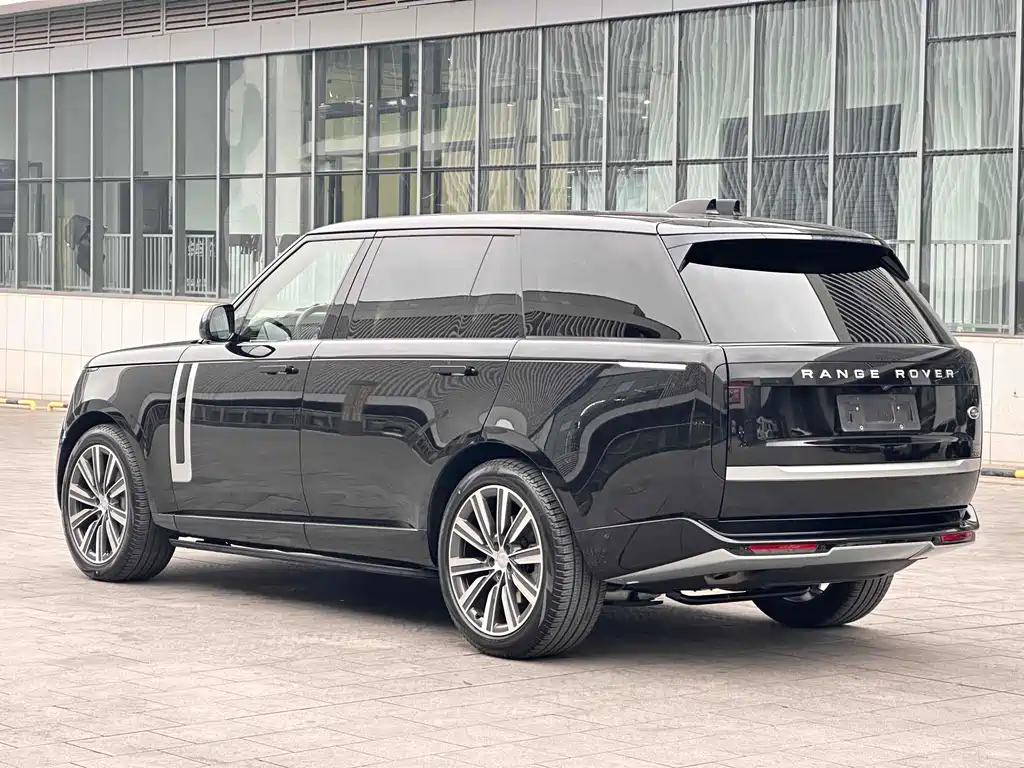 Land Rover Range Rover 2025 — фото 13