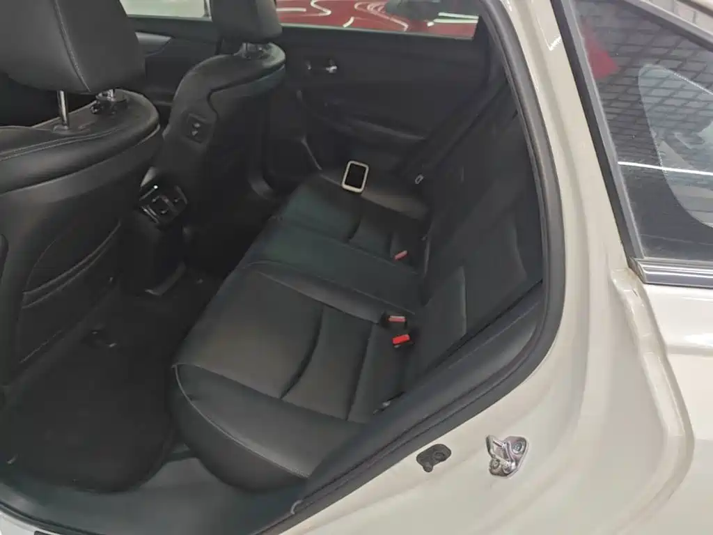 Honda Spirior 2017 — фото 17