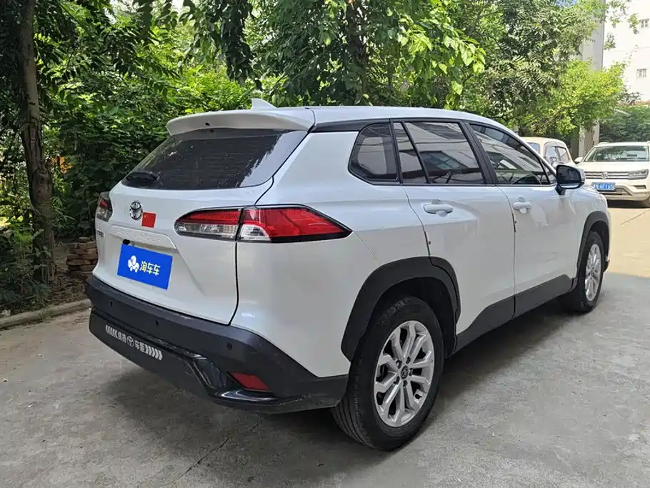 Toyota Frontlander 2024