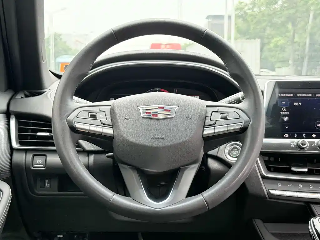 Cadillac CT5 2021 — фото 13