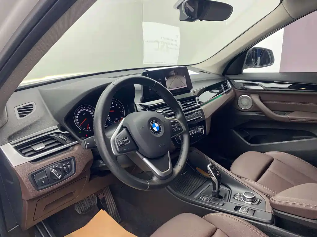 BMW X1 2021 — фото 20