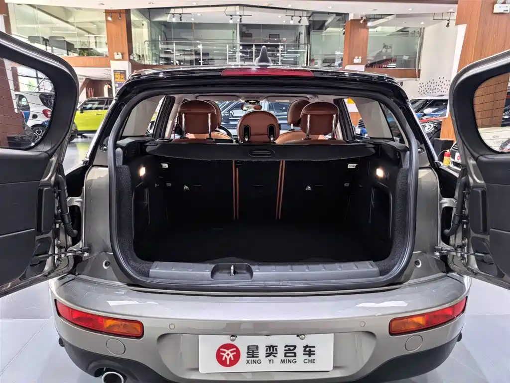 MINI Clubman 2020 — фото 18