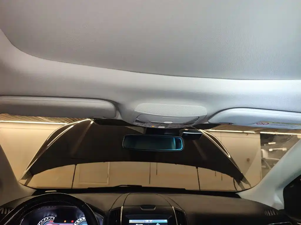 Ford Edge 2015 — фото 9