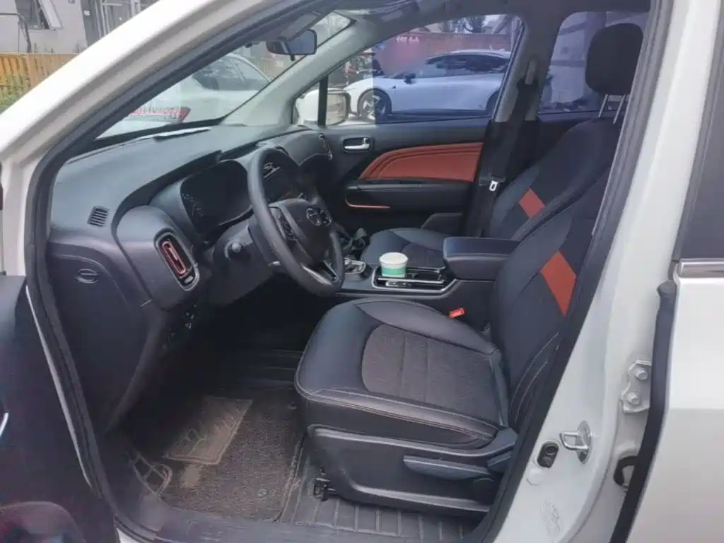 Aion Trumpchi GE3 2020 — фото 15