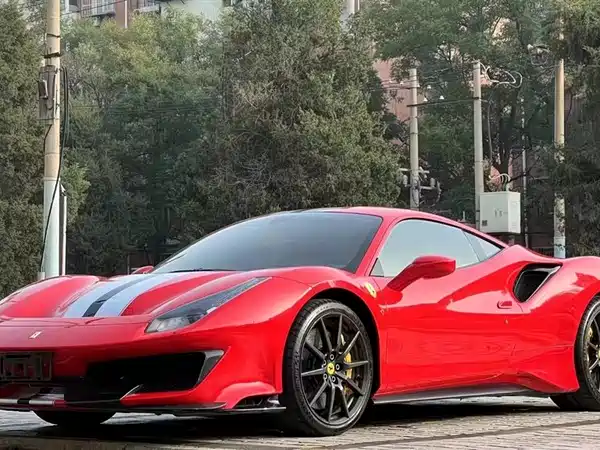 Ferrari 488 2019