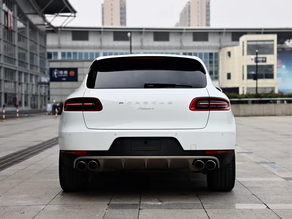 Porsche Macan 2018 — фото 4