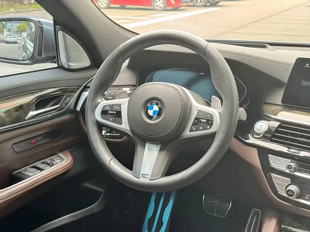 BMW 6 Series GT 2020 — фото 16