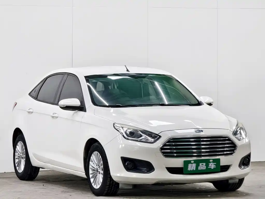 Ford Escort 2015 — фото 3