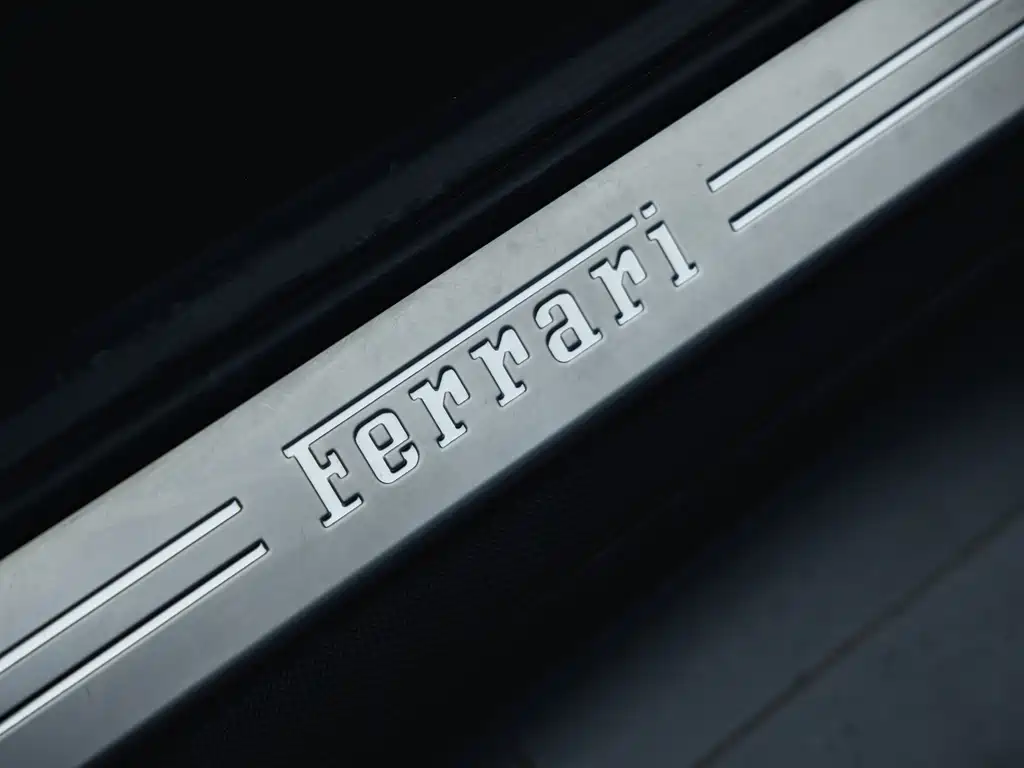 Ferrari 812 2021 — фото 18