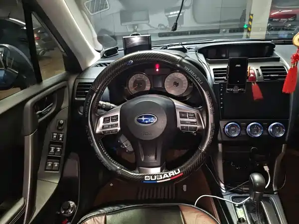 Subaru Forester 2014