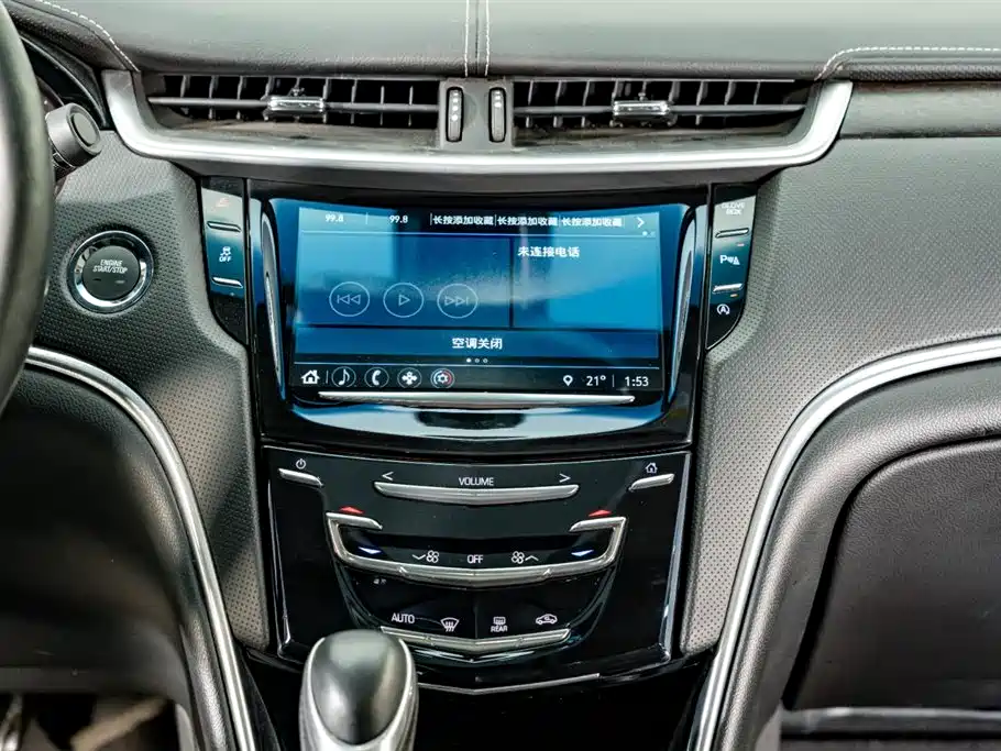 Cadillac XTS 2019 — фото 13