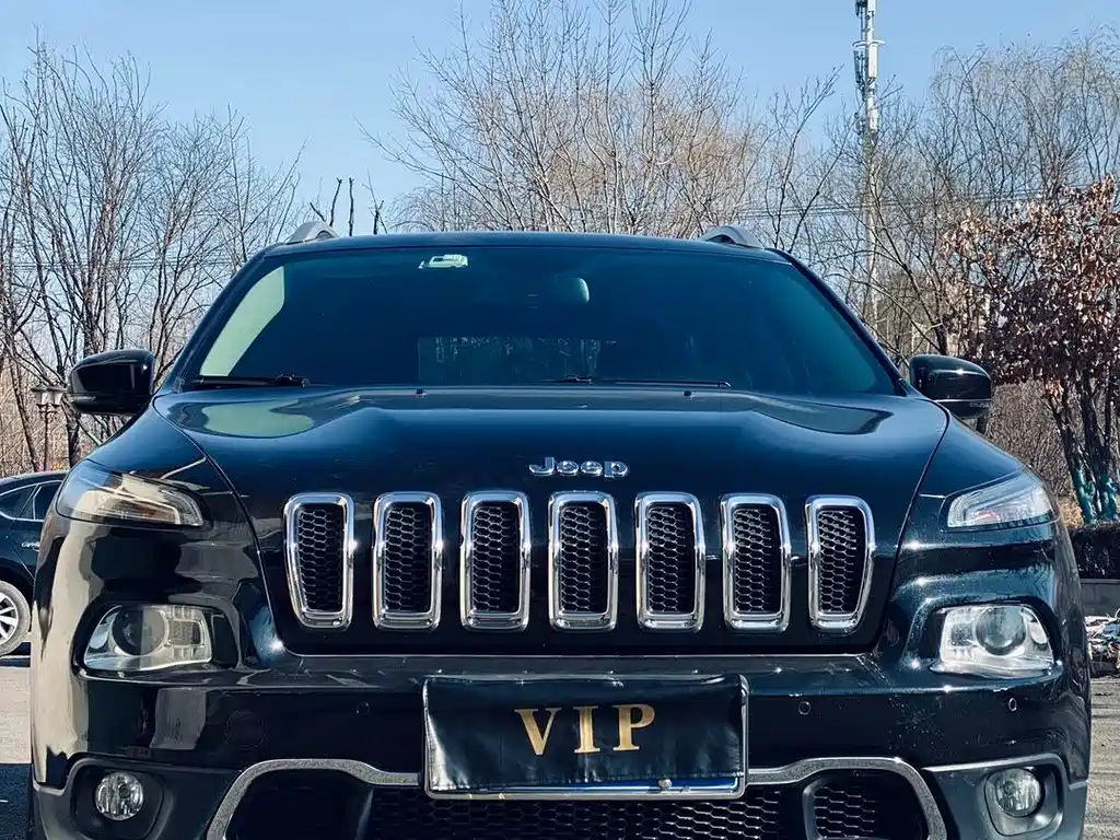 Jeep Cherokee 2016