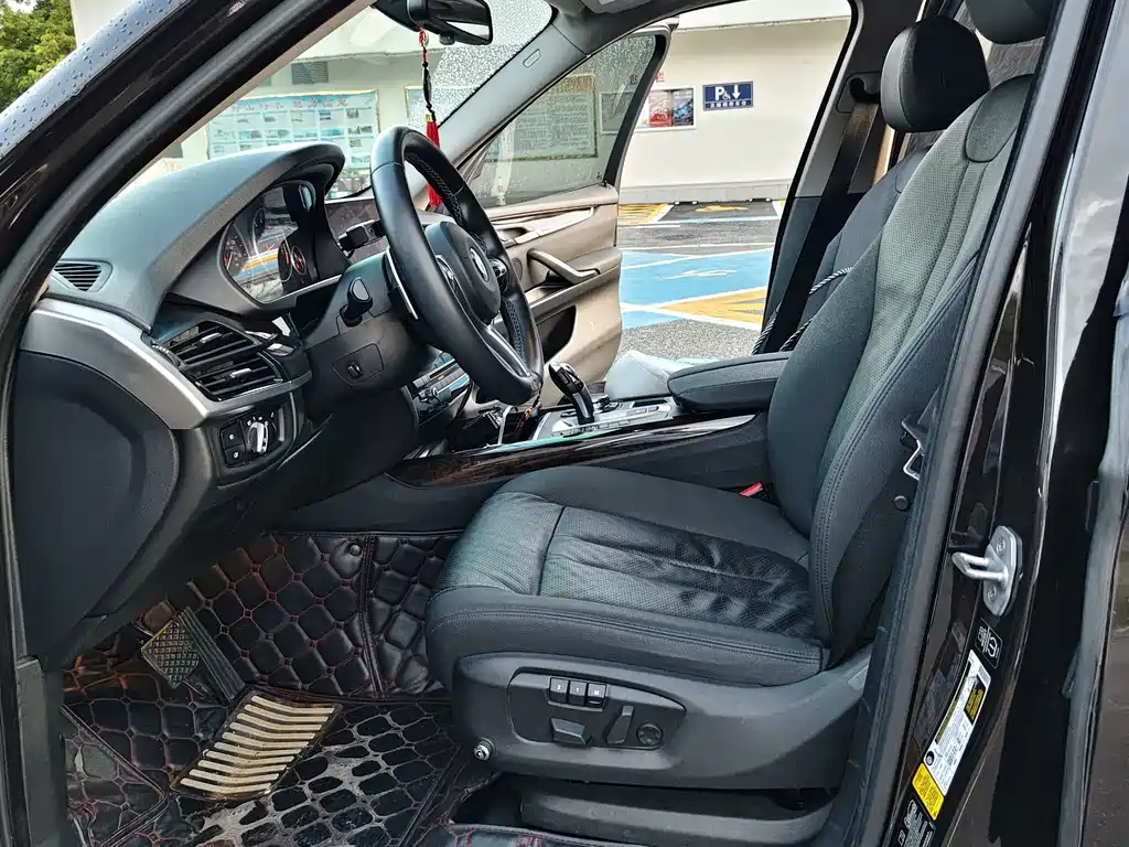 BMW X5 2015