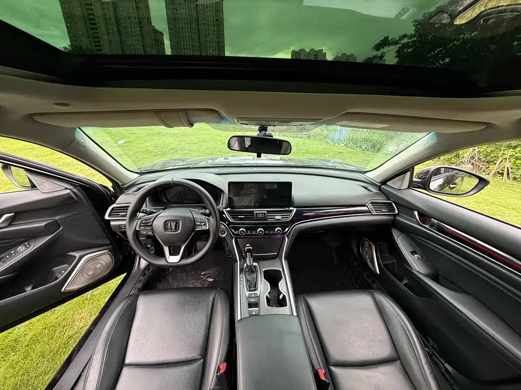 Honda Accord 2020 — фото 9
