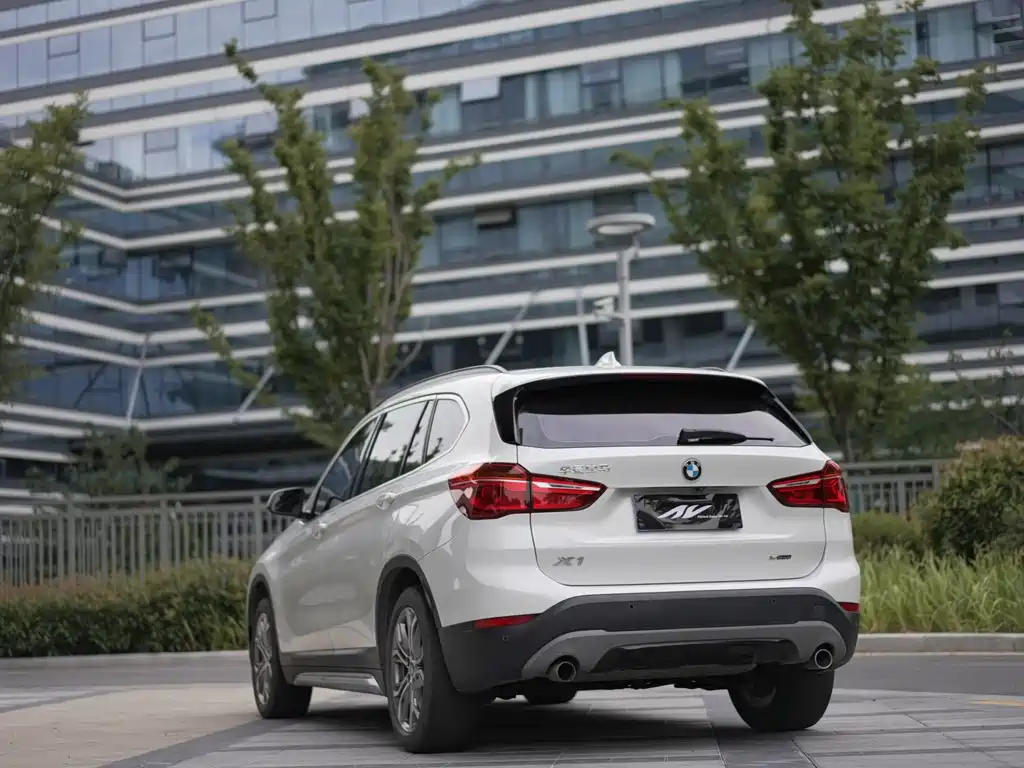 BMW X1 2018 — фото 4