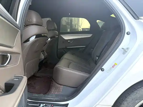 BYD Han 2023