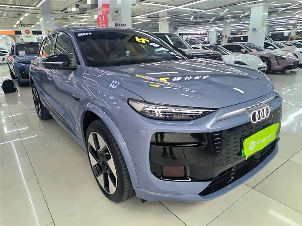 Audi Q6L e-tron 2025 — фото 4