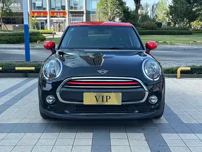 MINI MINI 2018
