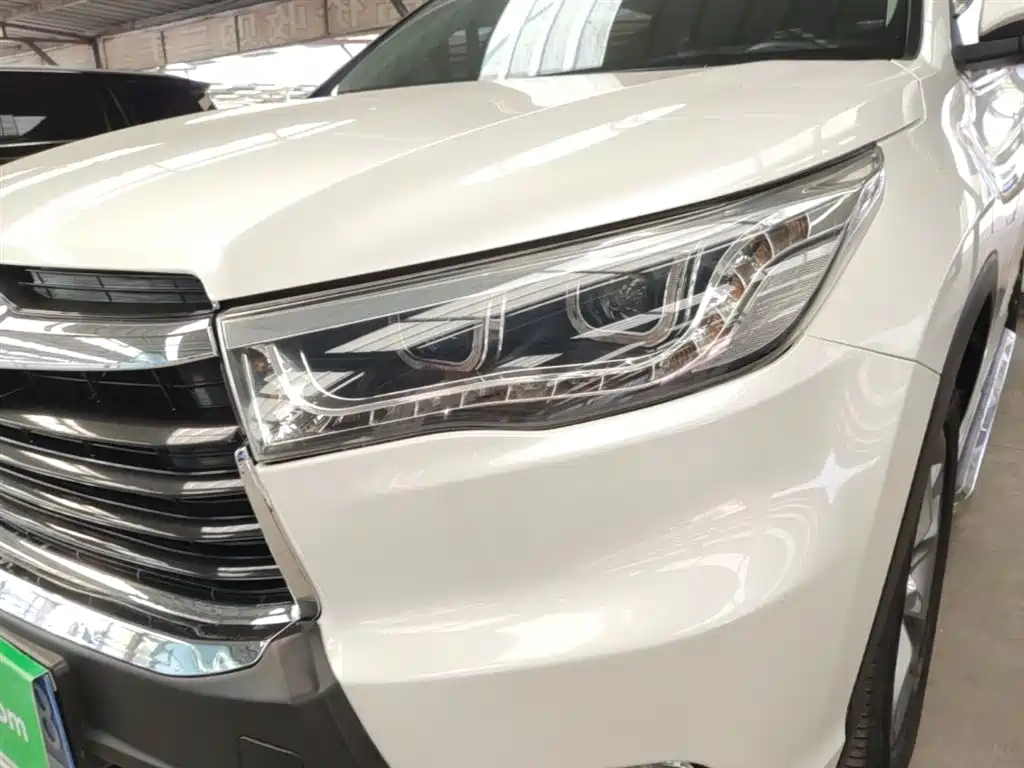 Toyota Highlander 2016 — фото 24