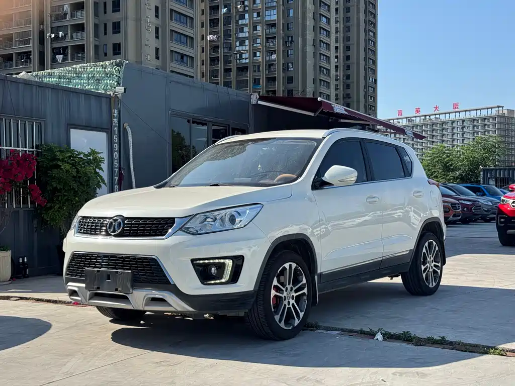 BAIC Senova X35 2017