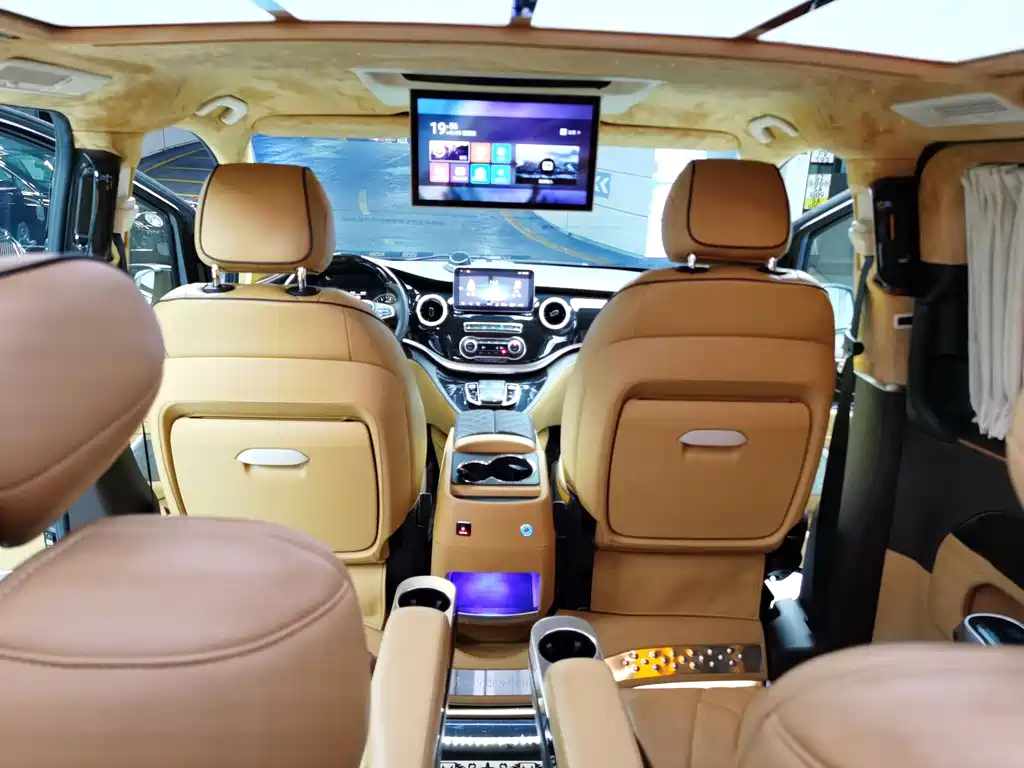 Mercedes-Benz Vito 2020 — фото 15