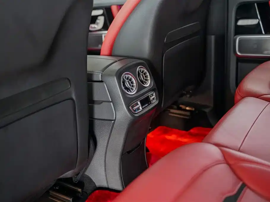 Mercedes-Benz G-Class AMG 2023 — фото 11