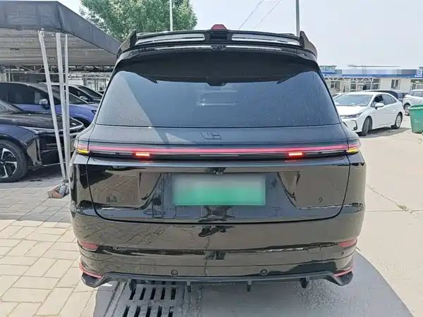 Li Auto L9 2025