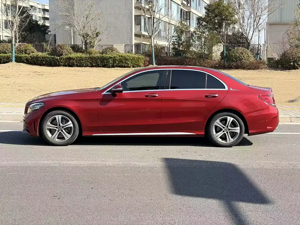 Mercedes-Benz C-Class 2019 — фото 15