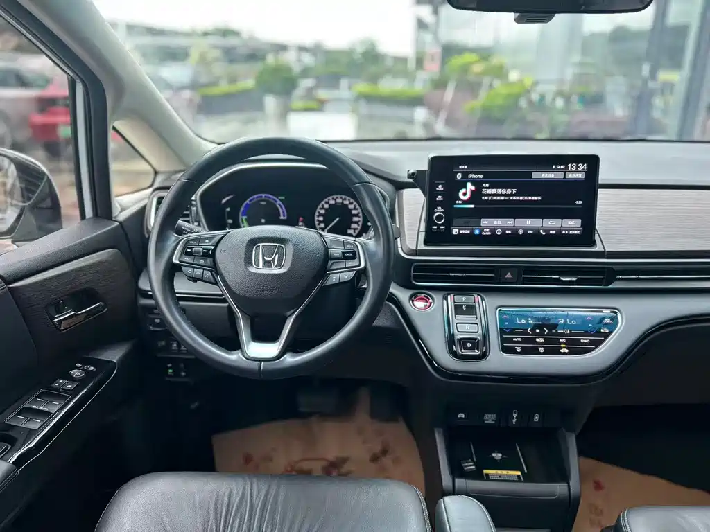 Honda Odyssey 2022 — фото 14