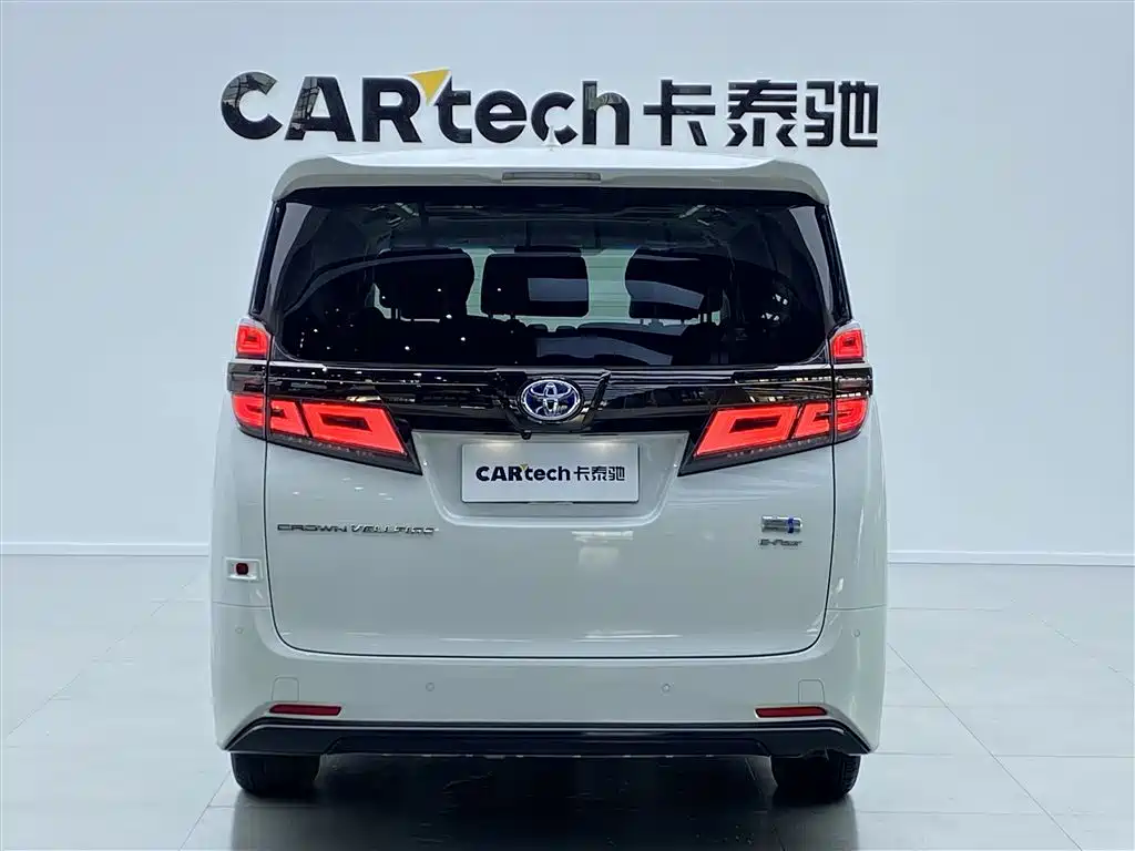 Toyota Vellfire 2023 — фото 4