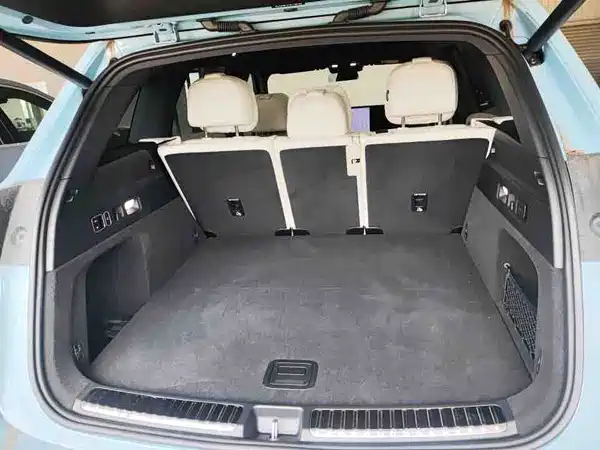 Li Auto L7 2025