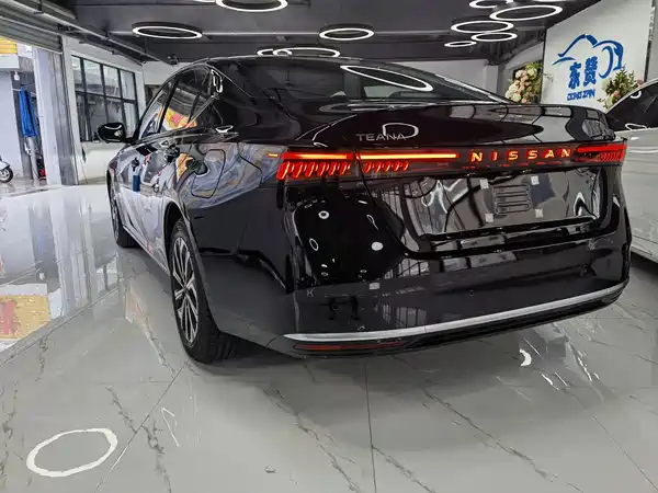 Nissan Teana 2026
