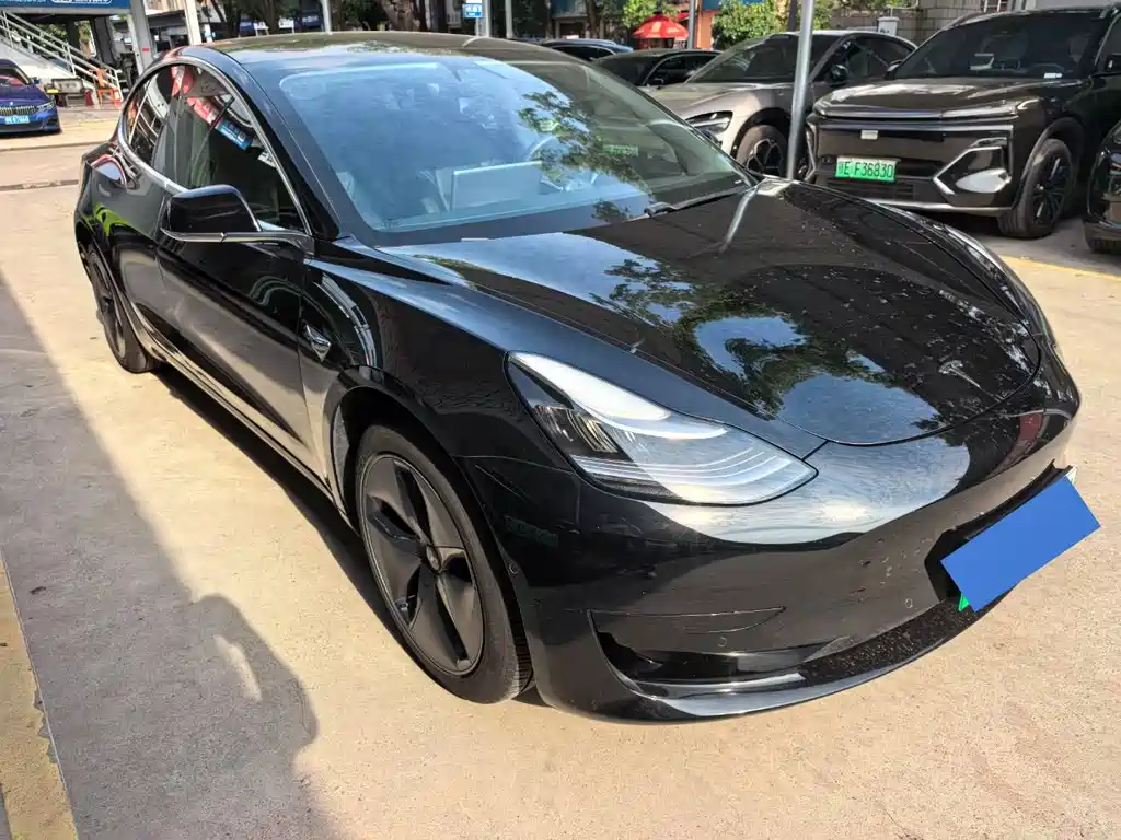 Tesla Model 3 2020 — фото 1
