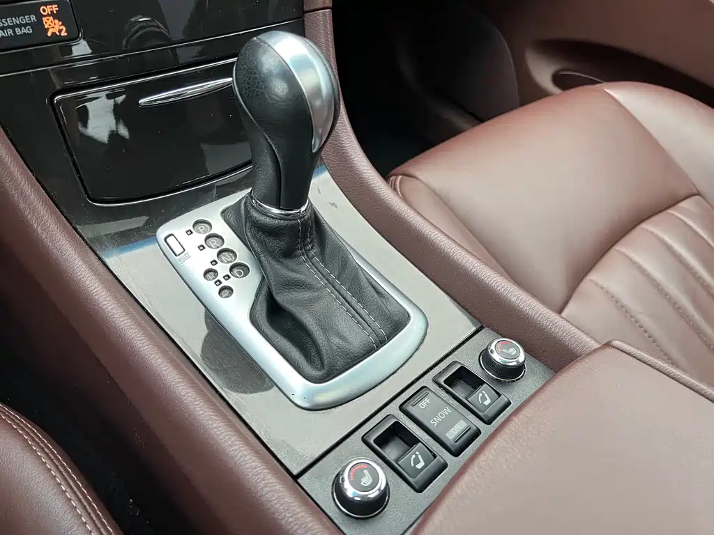 Infiniti QX50 2015 — фото 17