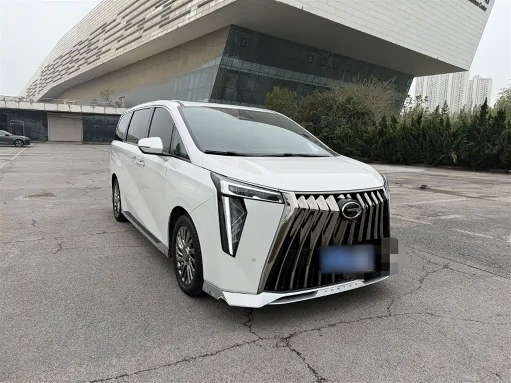 GAC Motor Trumpchi M8 2023 — фото 8