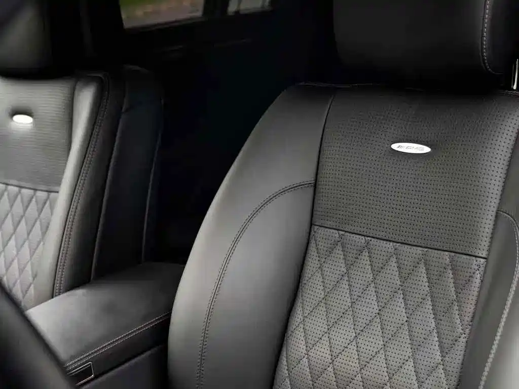 Mercedes-Benz S-Class AMG 2011 — фото 15