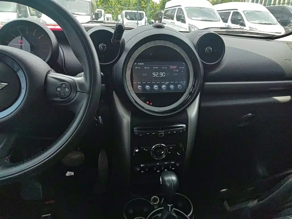 MINI Countryman 2015 — фото 13