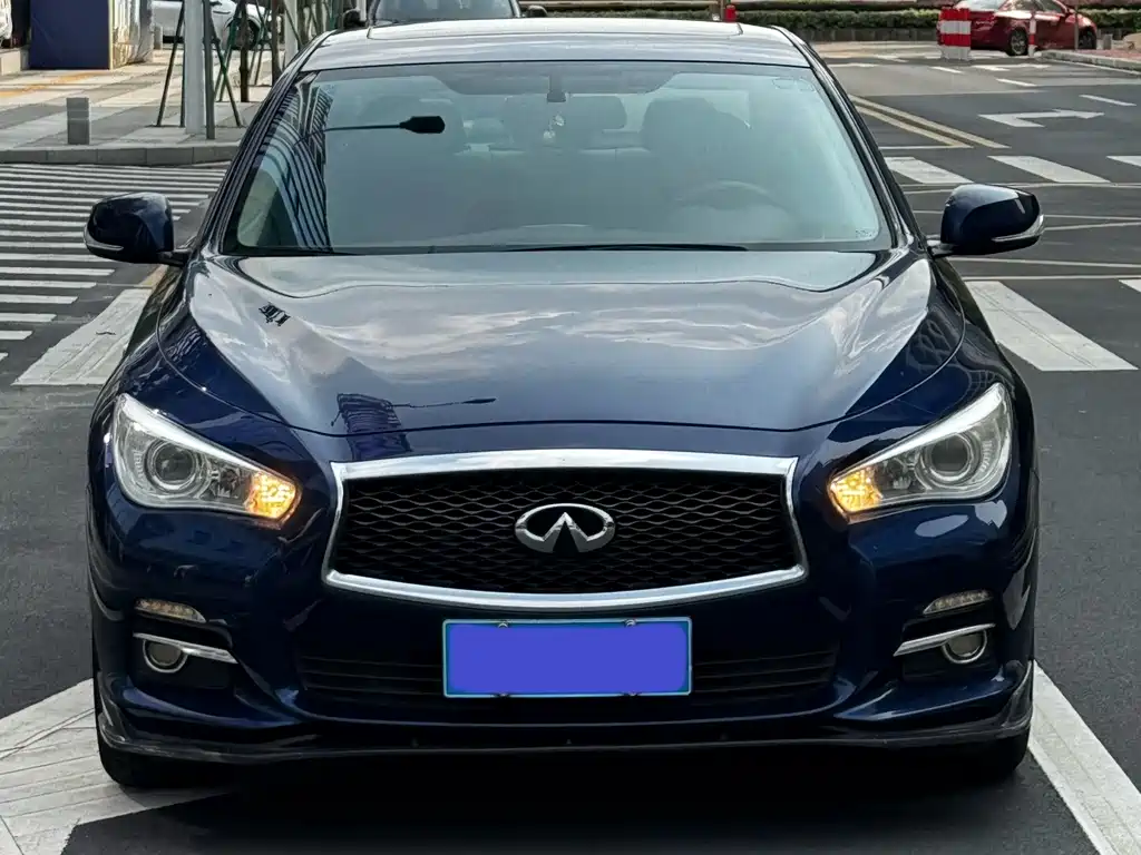 Infiniti Q50L 2017 — фото 2