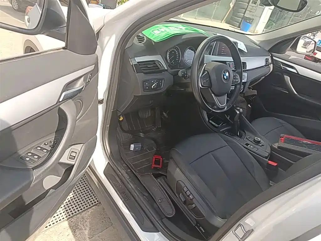 BMW X1 2018 — фото 16