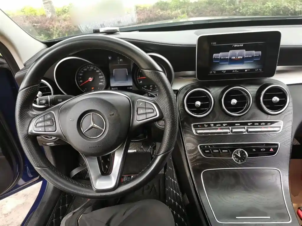 Mercedes-Benz C-Class 2017 — фото 10
