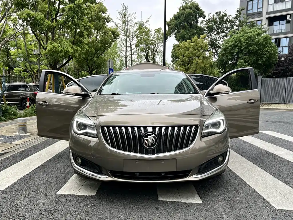 Buick Regal 2015 — фото 10