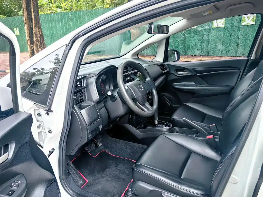 Honda Fit 2019 — фото 4