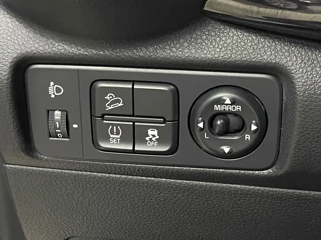 Kia KX1 2020 — фото 11
