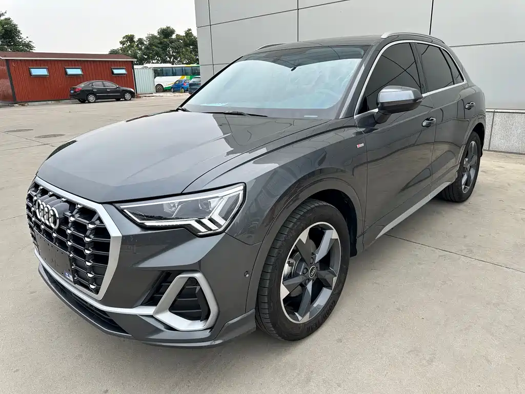 Audi Q3 2022
