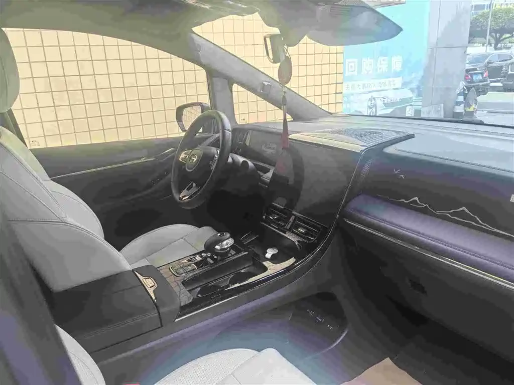 GAC Motor Trumpchi M8 2023 — фото 6