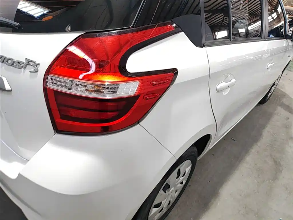 Toyota Vios FS 2018 — фото 8