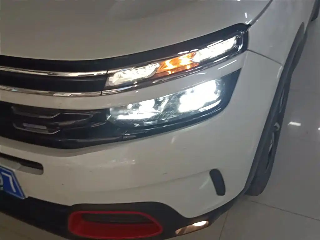 Citroen C5 AIRCROSS 2018 — фото 18