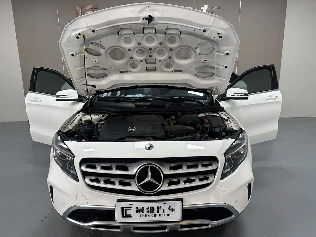 Mercedes-Benz GLA 2019 — фото 16