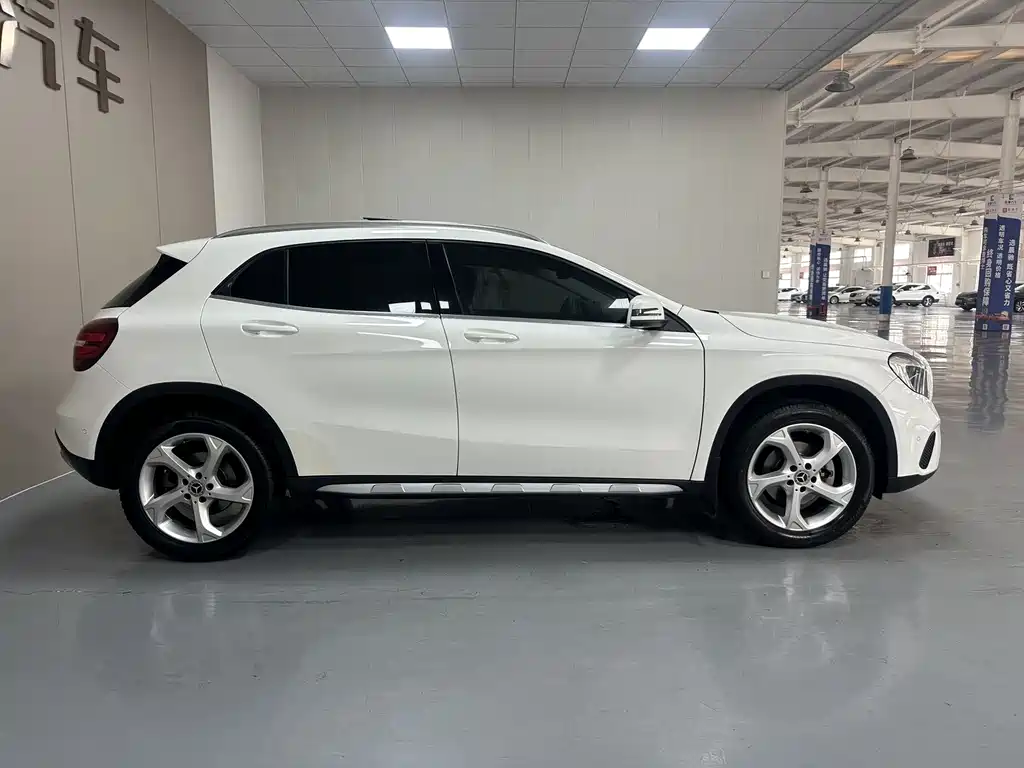 Mercedes-Benz GLA 2019 — фото 8