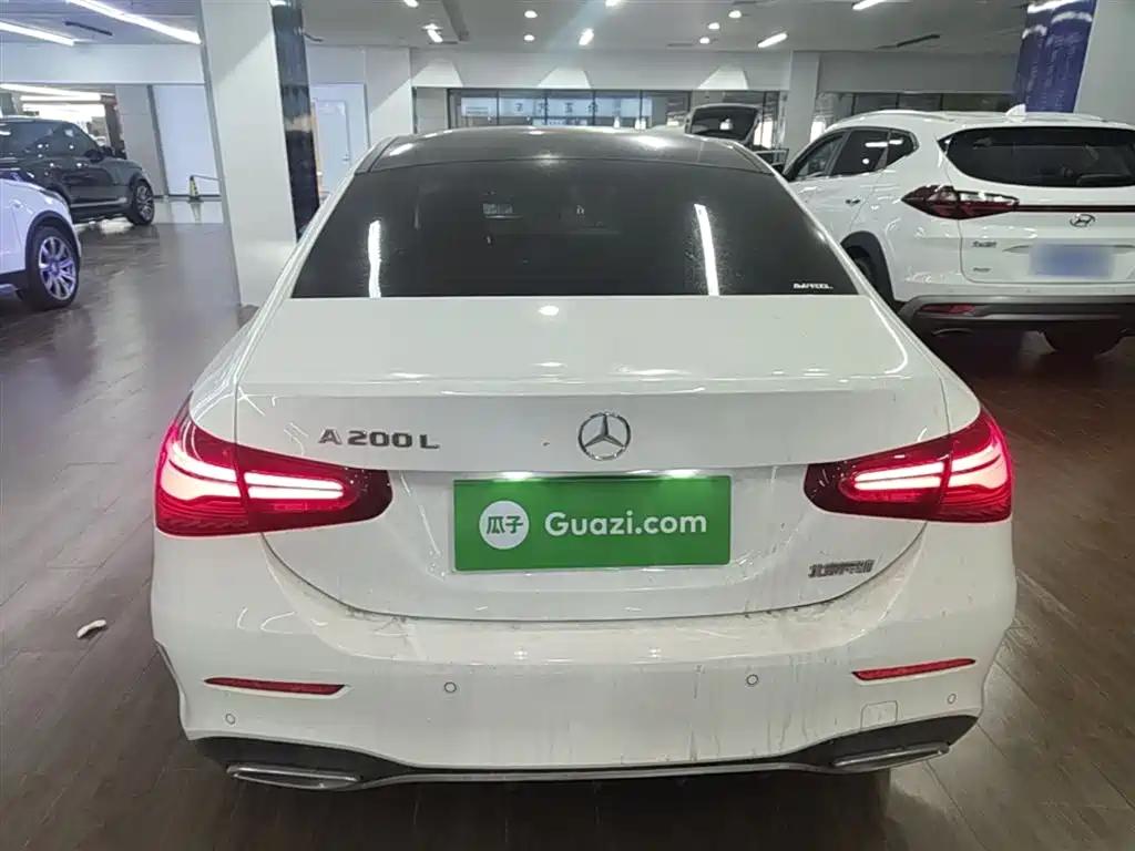 Mercedes-Benz A-Class 2023 — фото 6